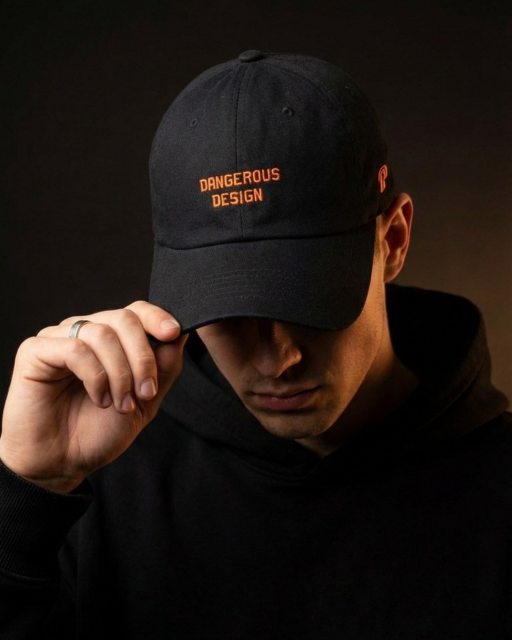 Dangerous Design Streetwear Cap – Minimalist Urban Baseball Hat