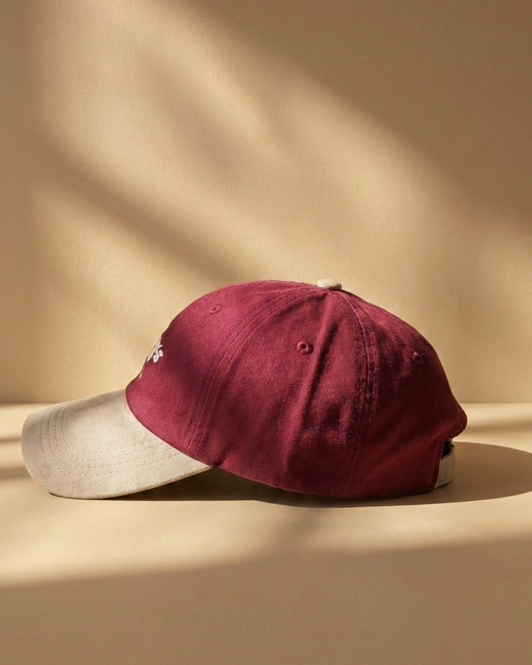 Two-Tone Streetwear Dad Cap – Burgundy & Cream Vintage Dad Hat