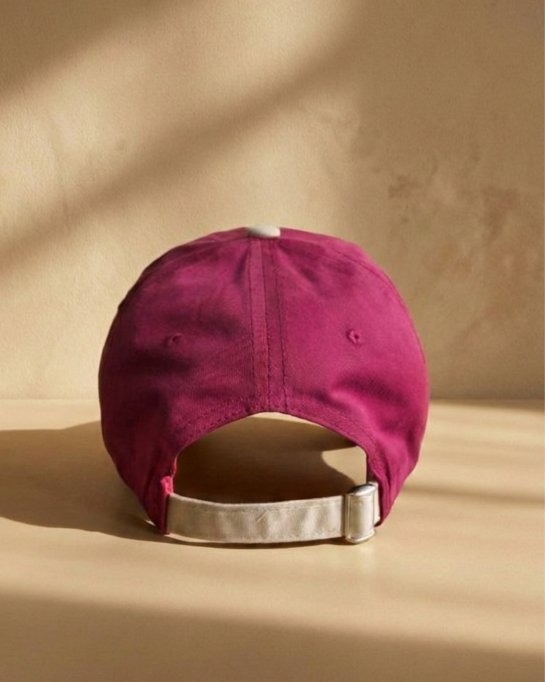 Two-Tone Streetwear Dad Cap – Burgundy & Cream Vintage Dad Hat