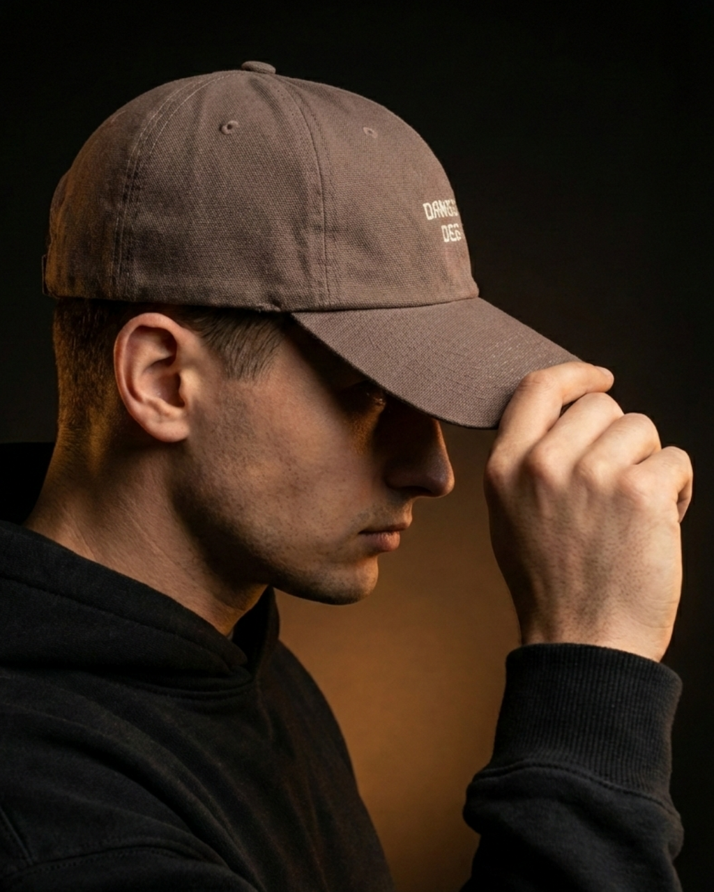 Dangerous Design Brown Streetwear Cap – Minimalist Urban Baseball Hat