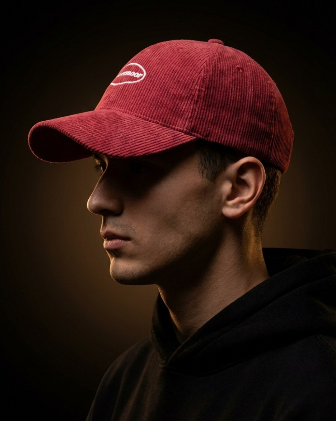 MoorMoor Corduroy Red Streetwear Cap – Embroidered Urban Brown Baseball Hat