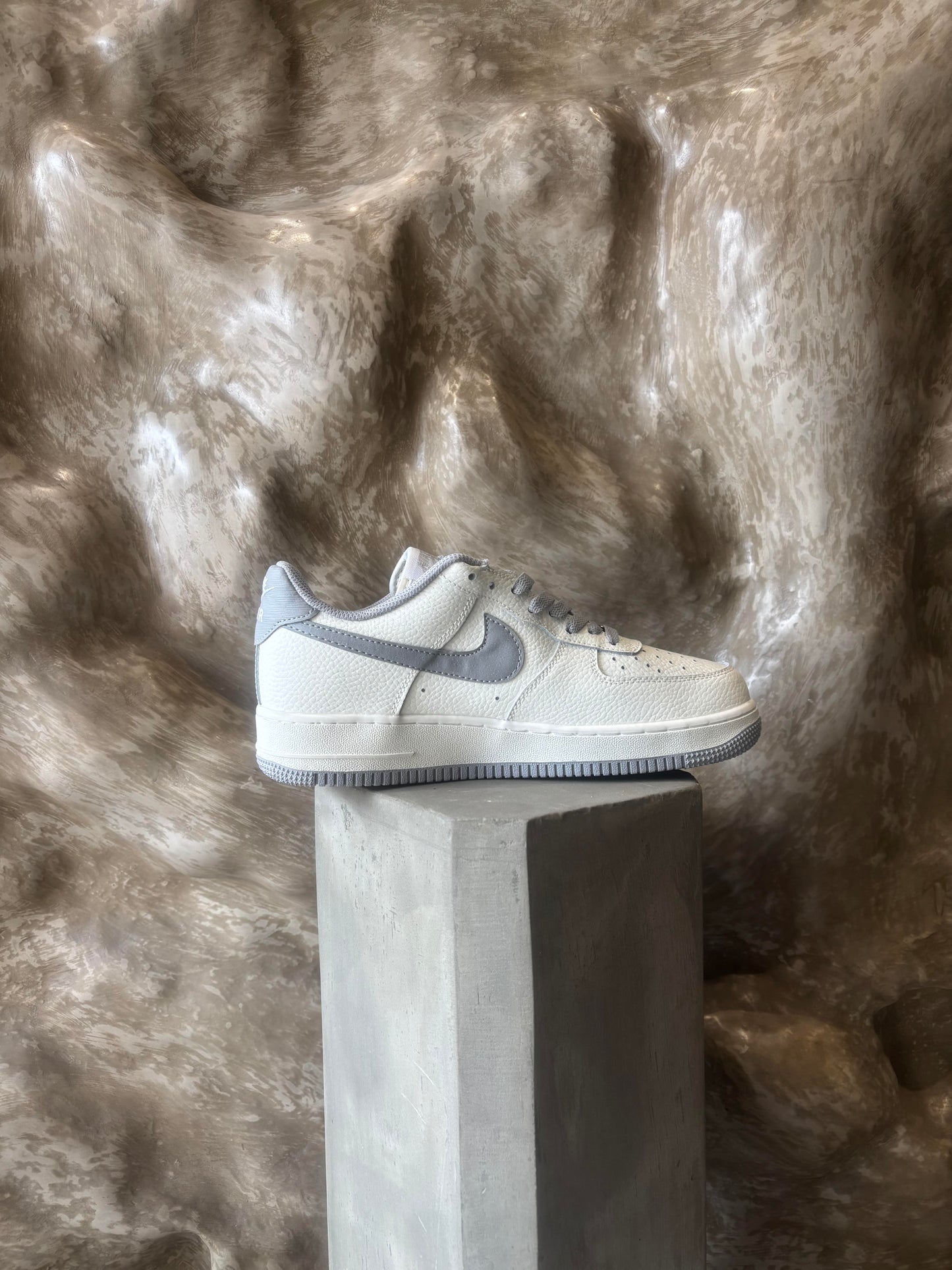 Nike Air Force 1 '07 Low sneaker.